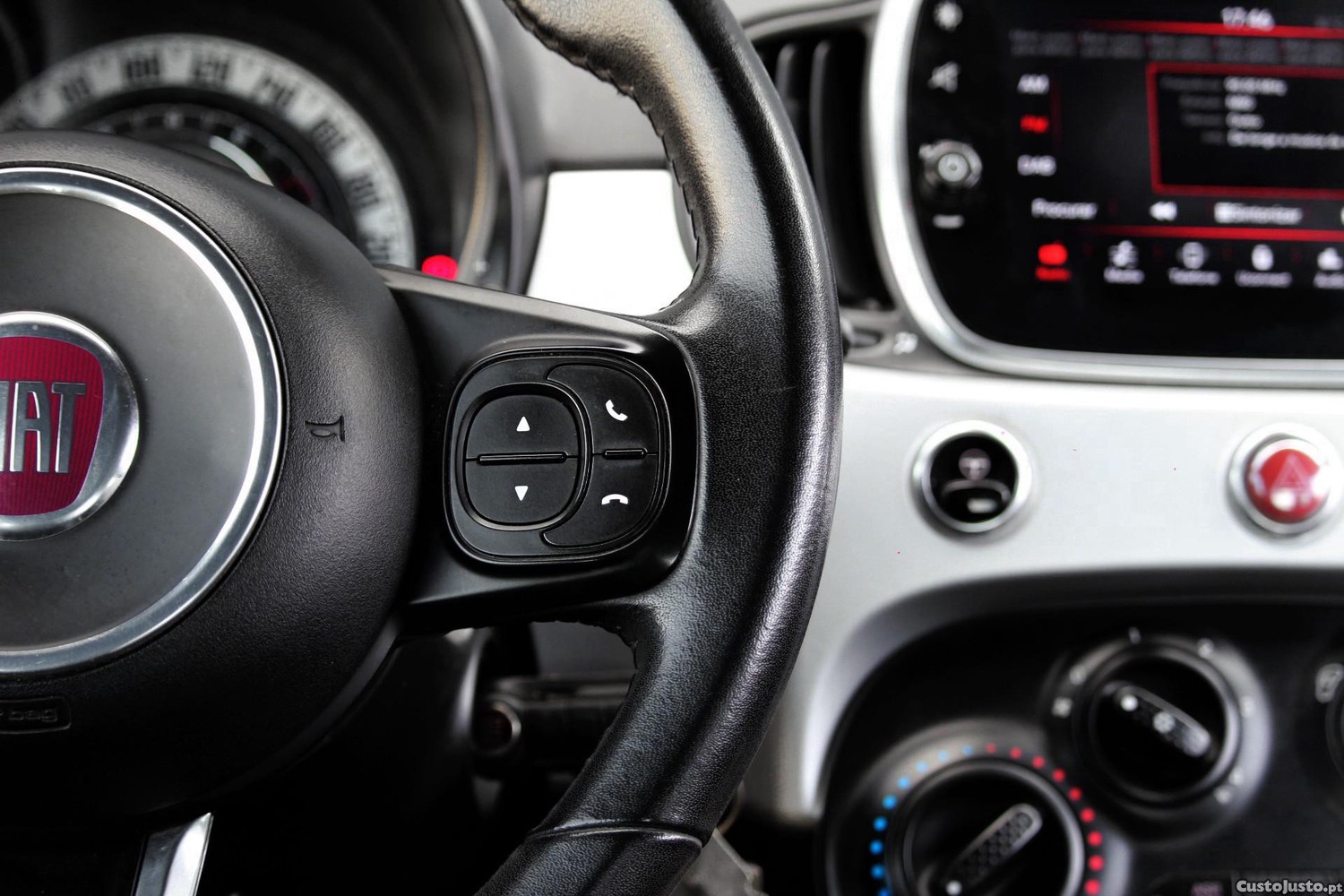 Fiat 500C 1.0 Hybrid Connect — fotografia 6