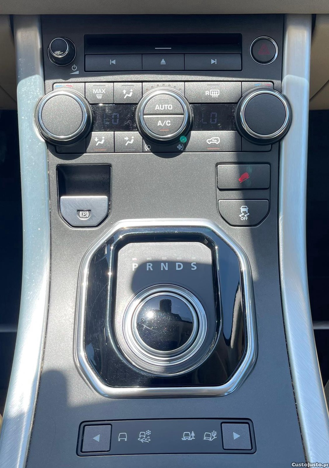 Land Rover Evoque 2.2 TD4 Dynamic Auto — fotografia 3