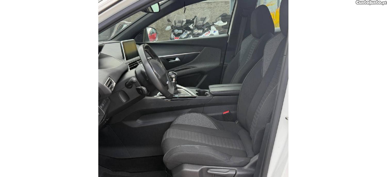 Peugeot 3008 PureTech ActivePack 1.2 130cv - 24 foto 5