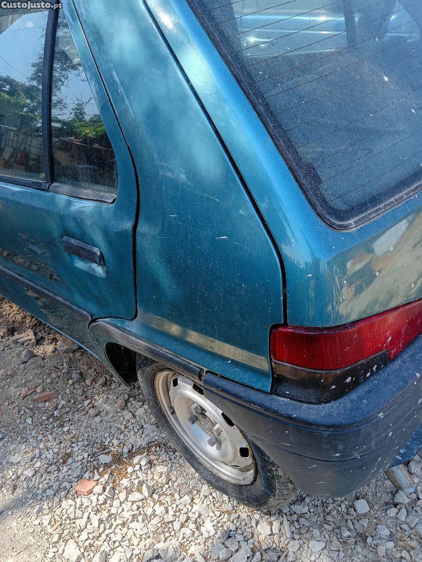 Peugeot 106 ligeiro de passageiros — photo 2