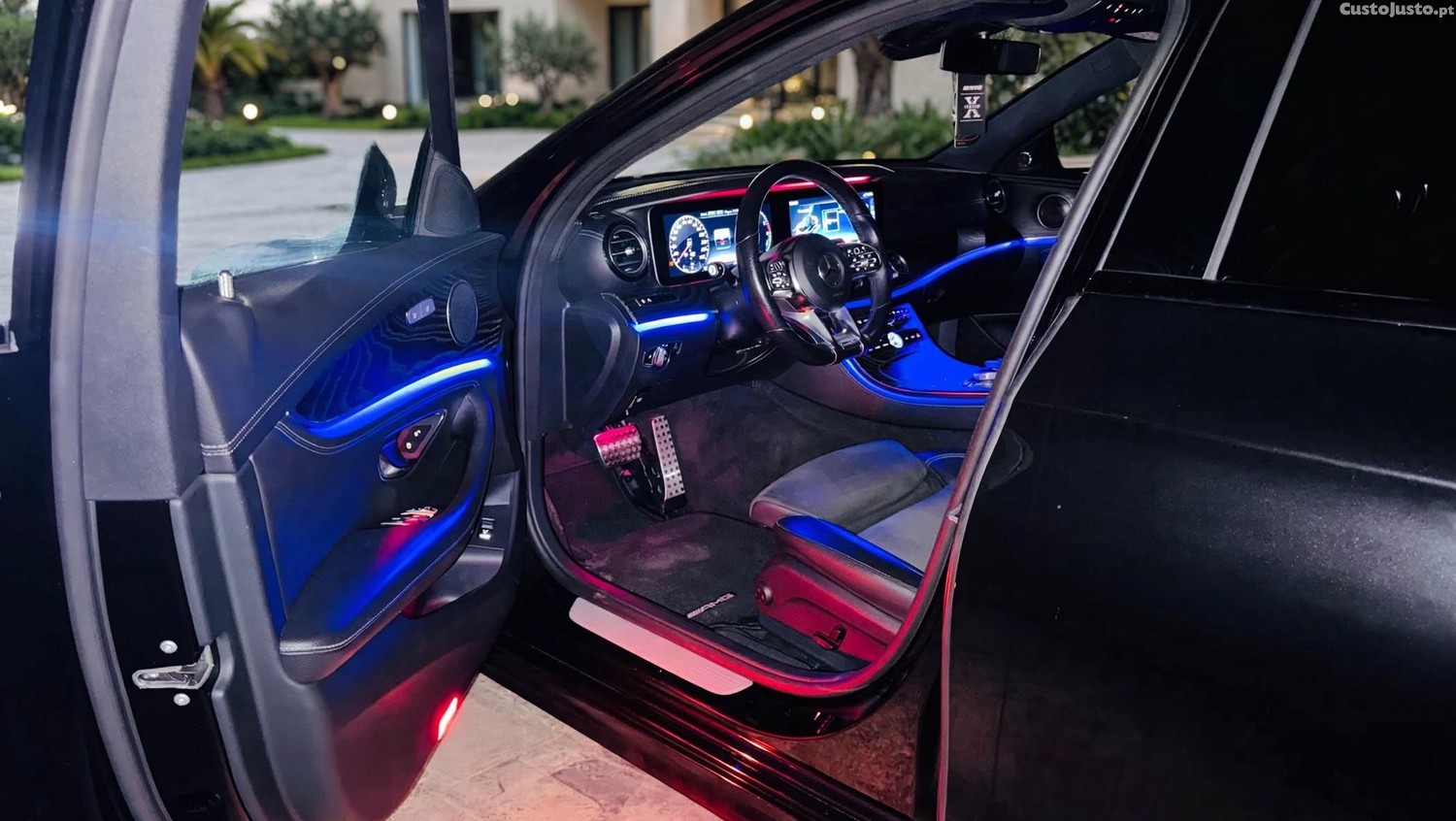 Mercedes-Benz E 300 de EQ Power AMG - 19 — photo 2