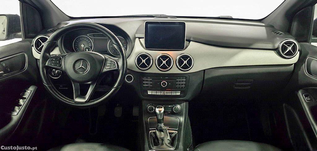Mercedes-Benz B 180 CDi Style — fotografia 5