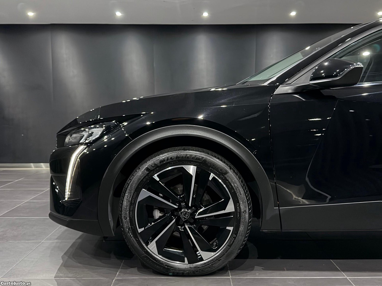 Peugeot  1.2 Hybrid GT e-DCS6 - 25 — photo 3