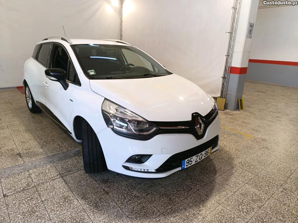 Renault Clio Sport Tourer 1.5 DCI Limited 90cv - 19 foto 3