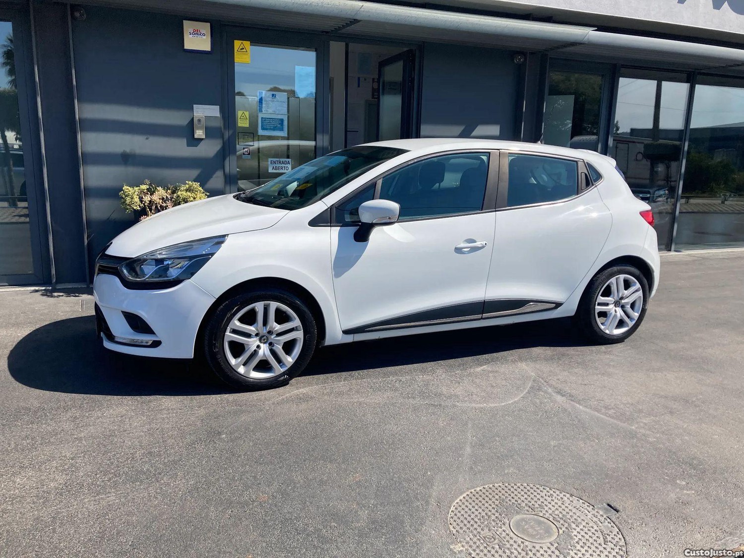 Renault Clio ENERGY TCe 90 Start - 19 — photo 4