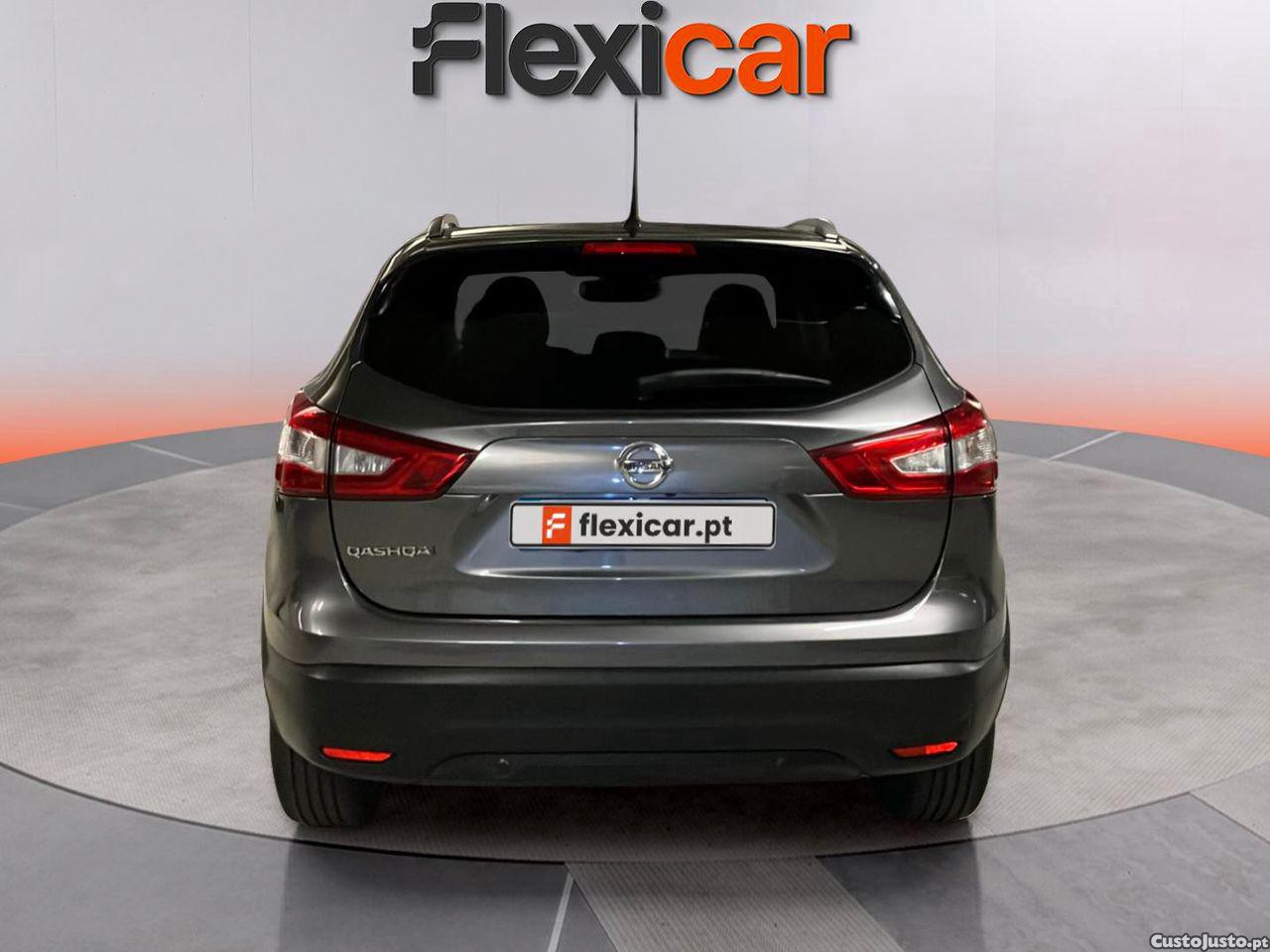 Nissan Qashqai 1.2 DIG-T N-Connecta 18 - 15 — photo 5