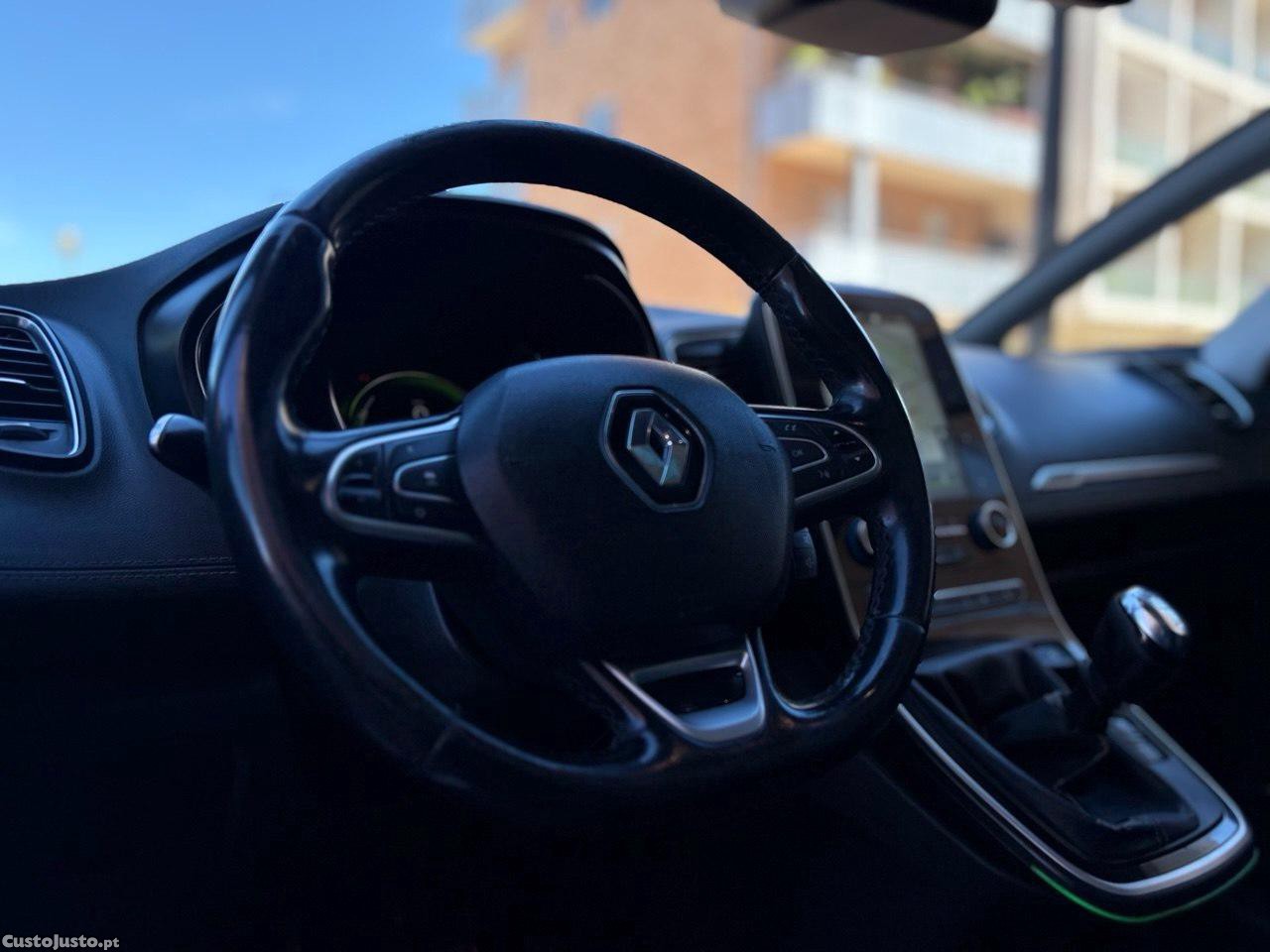 Renault Grand Scénic 1.5 dci Bose Edition — fotografia 8