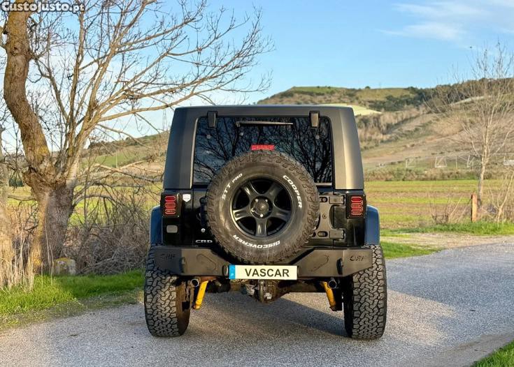 Jeep Wrangler 2.8 CRD DPF Auto Sahara — fotografia 6