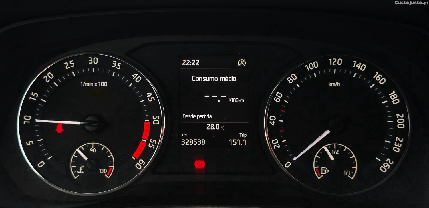 Skoda Octavia Break 2.0 TDI Style — fotografia 6
