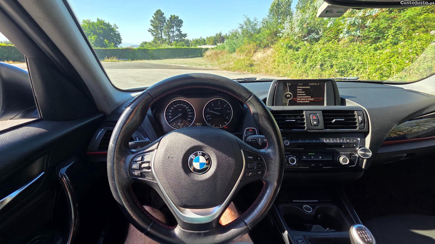 BMW 116 Efficient Dynamics Sport Line — fotografia 5