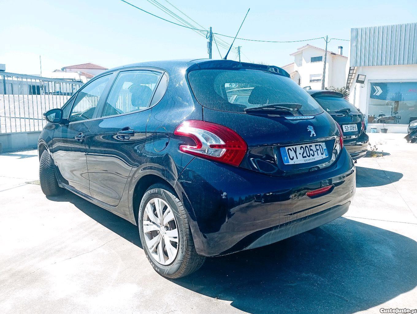 Peugeot 208 1.0 VTi Active GPS - 13 foto 3
