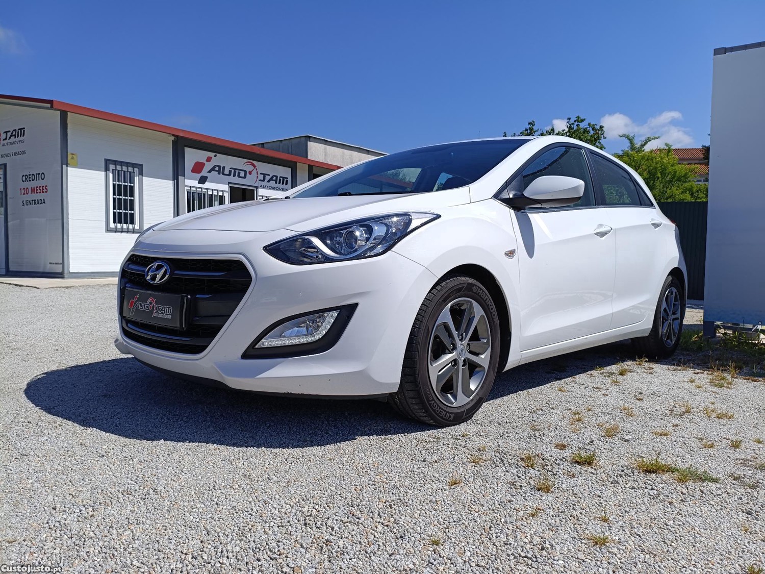 Hyundai i30 II (2) 1.6 CRDi 110cv BlueDrive Trend - 15 foto 2