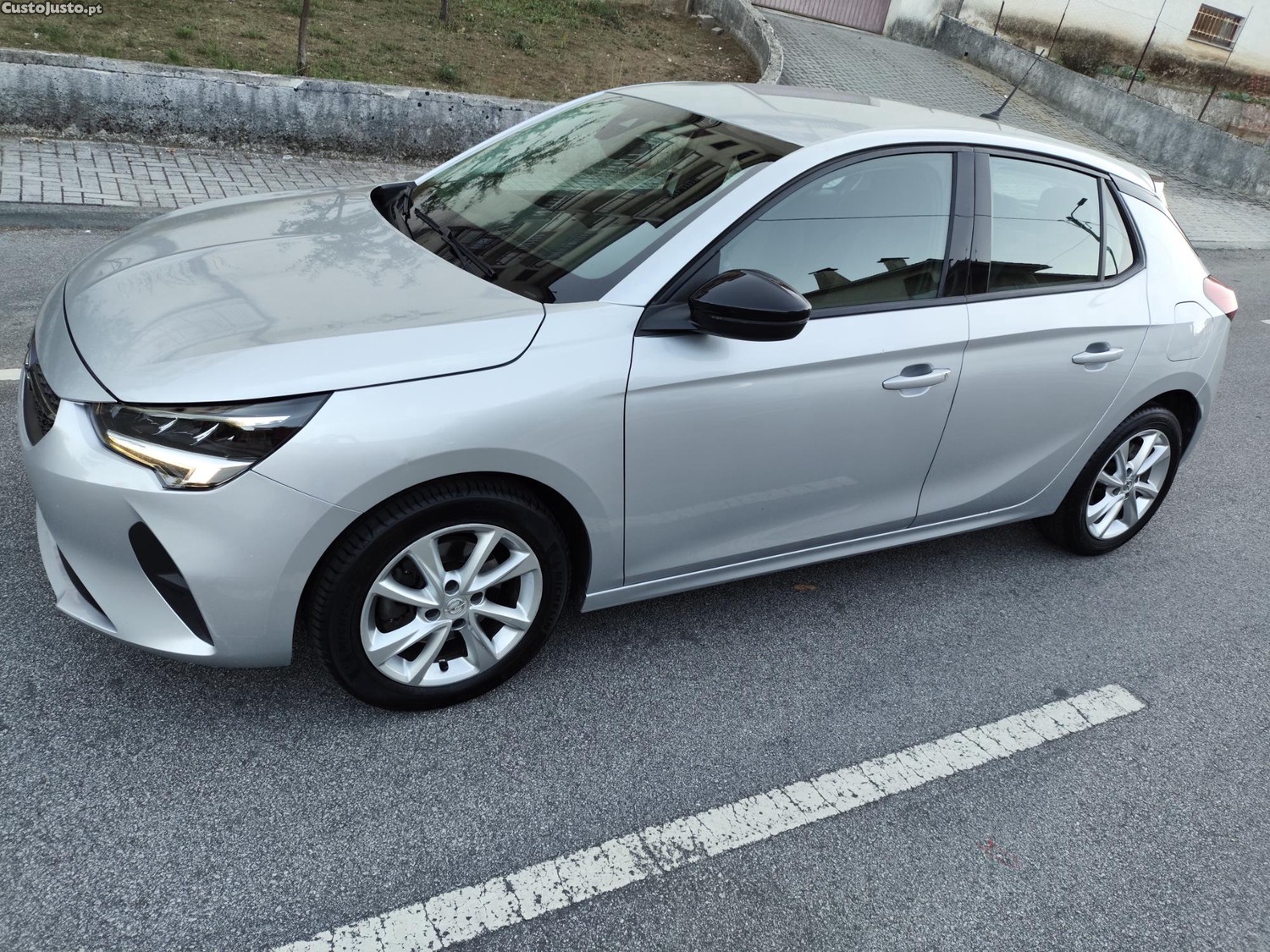 Opel Corsa 1.5 D Edition — fotografia 7