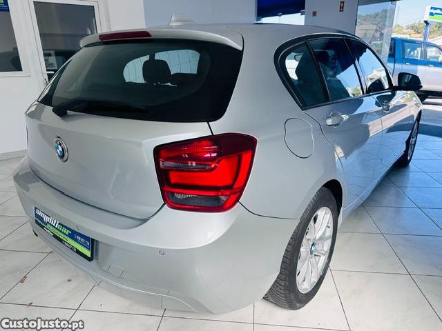 BMW 116 d Sport Line — fotografia 10