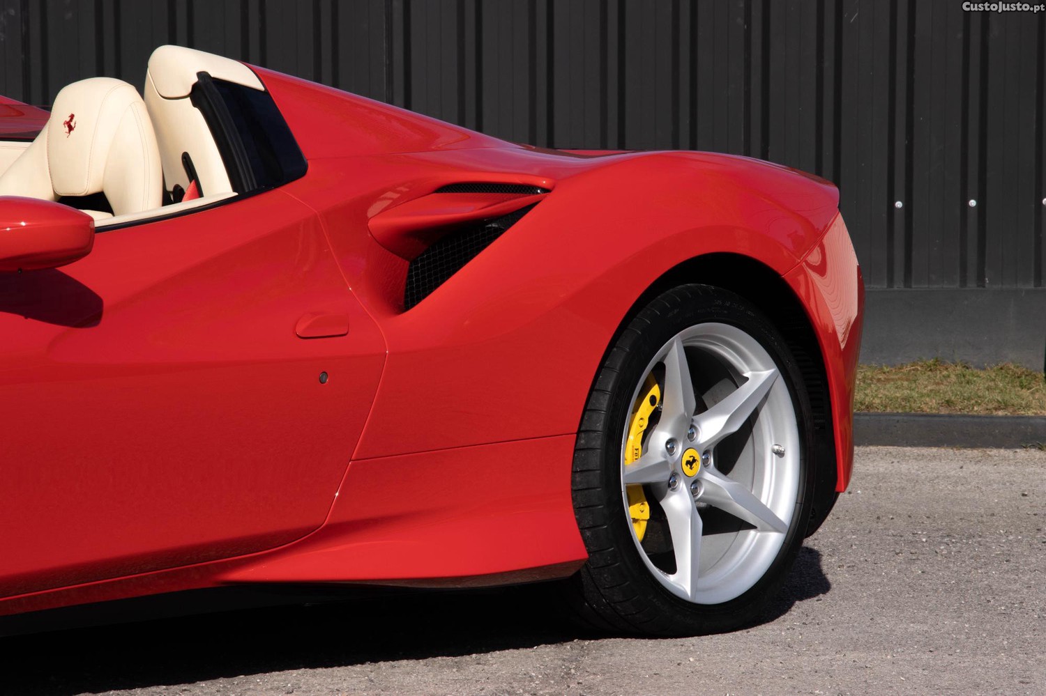 Ferrari F8 Spider V8 — fotografia 27