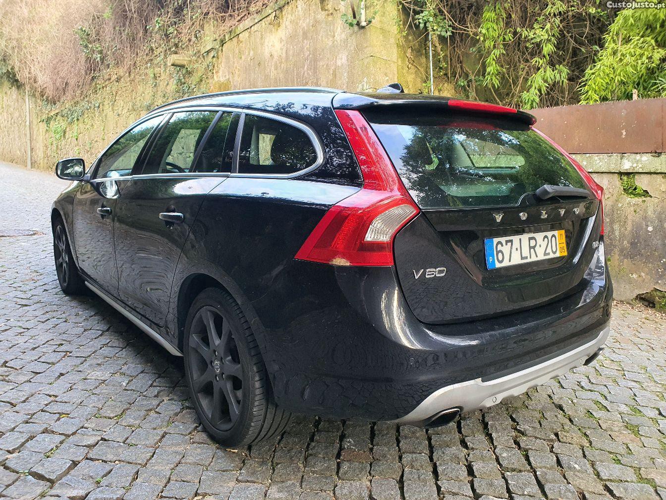 Volvo V60 D3 2.0 5 Cilindros — fotografia 7