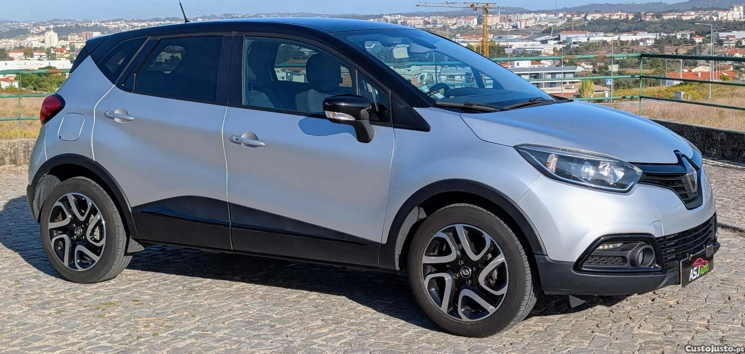 Renault Captur 1.5 dci zen - 17 foto 2