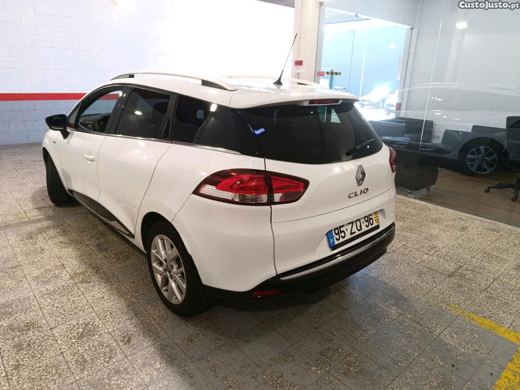 Renault Clio Sport Tourer 1.5 DCI Limited 90cv - 19 foto 5