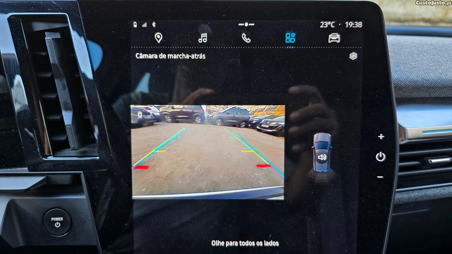Renault Mégane E-Tech Techno 60KWh — fotografia 11