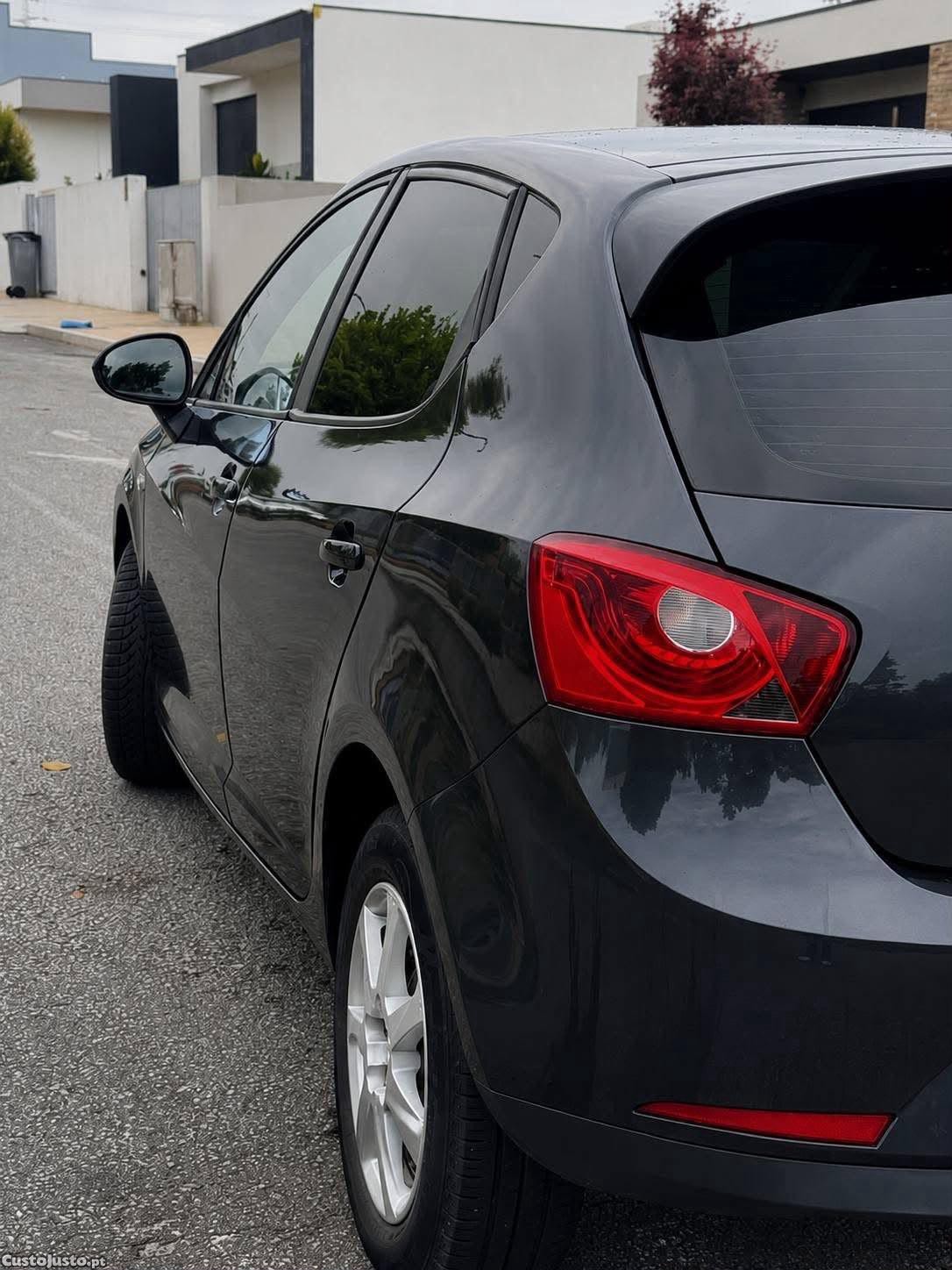Seat Ibiza 1.2 TDI — photo 3