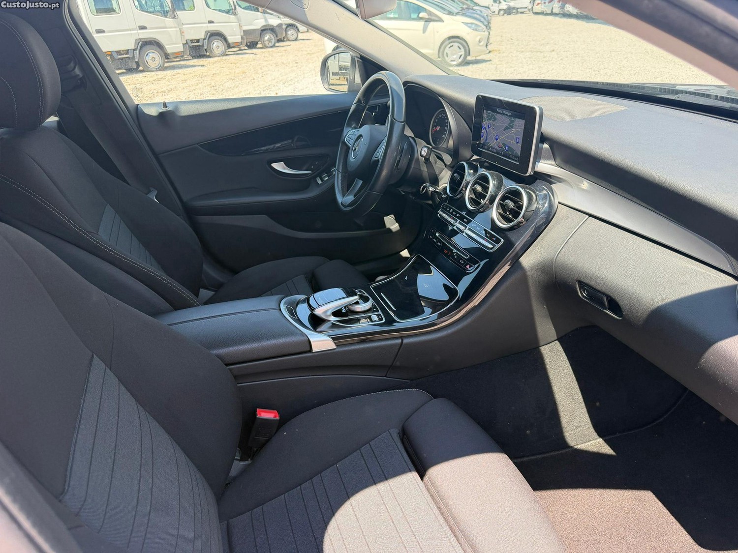 Mercedes-Benz C 220 d Avantgarde Aut. — fotografia 5