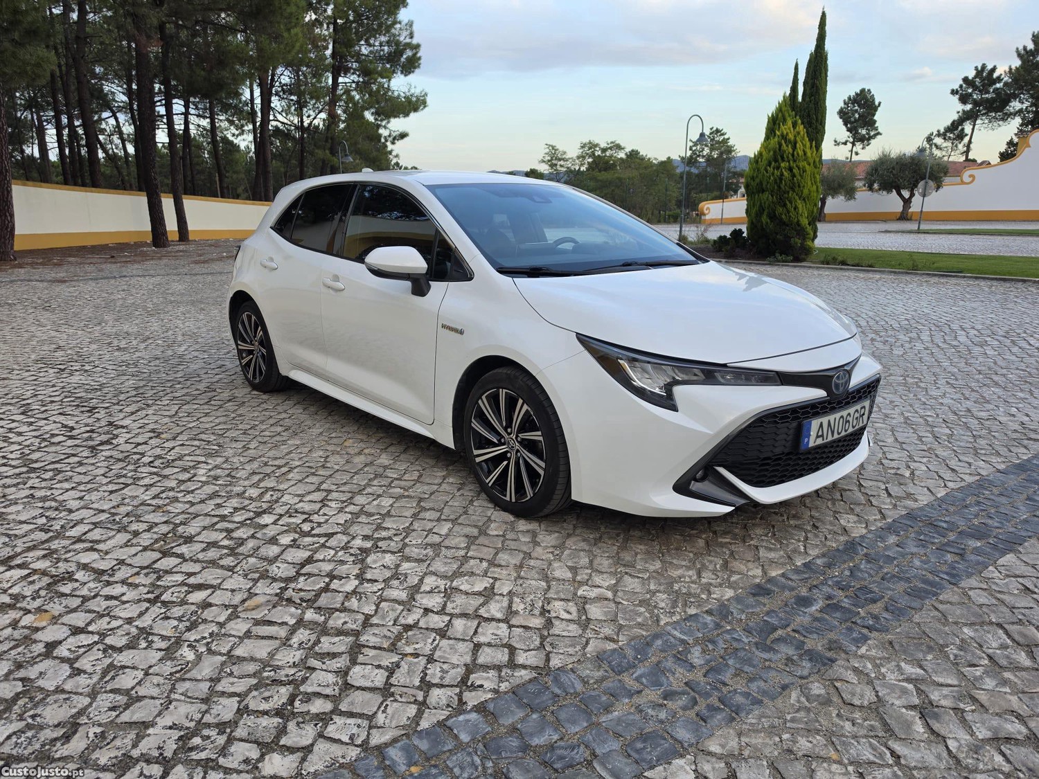 Toyota Corolla 1.8HSD Comfort Pack Sport NACIONAL — photo 2