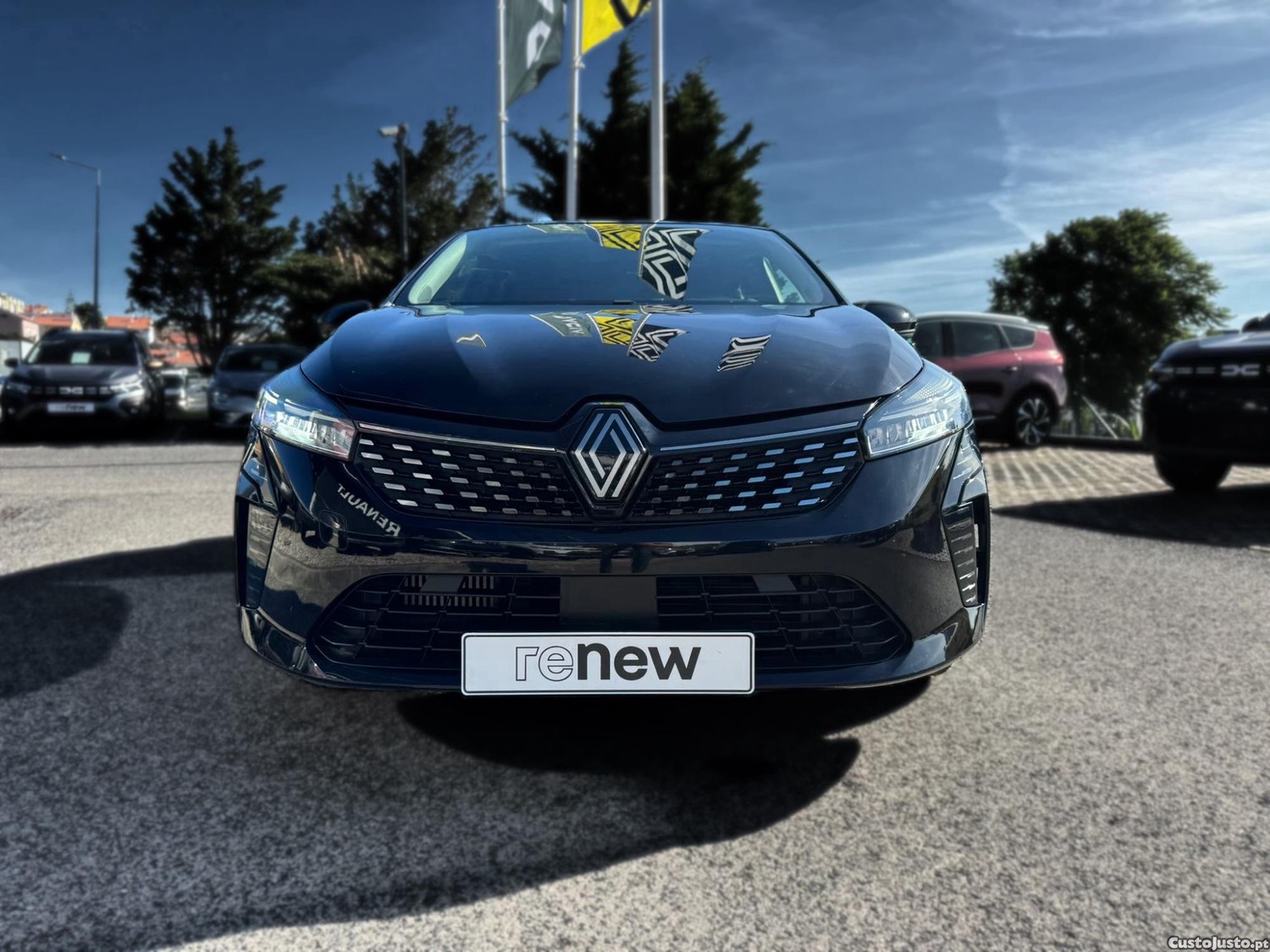 Renault Clio 1.0 TCe Evolution — photo 2