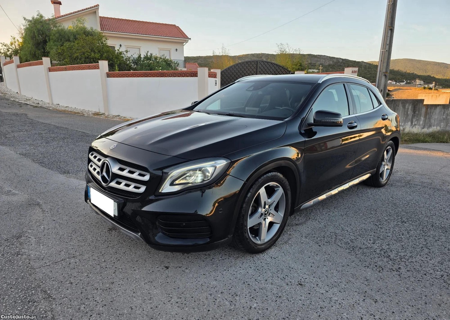 Mercedes-Benz GLA 180 d AMG — photo 2