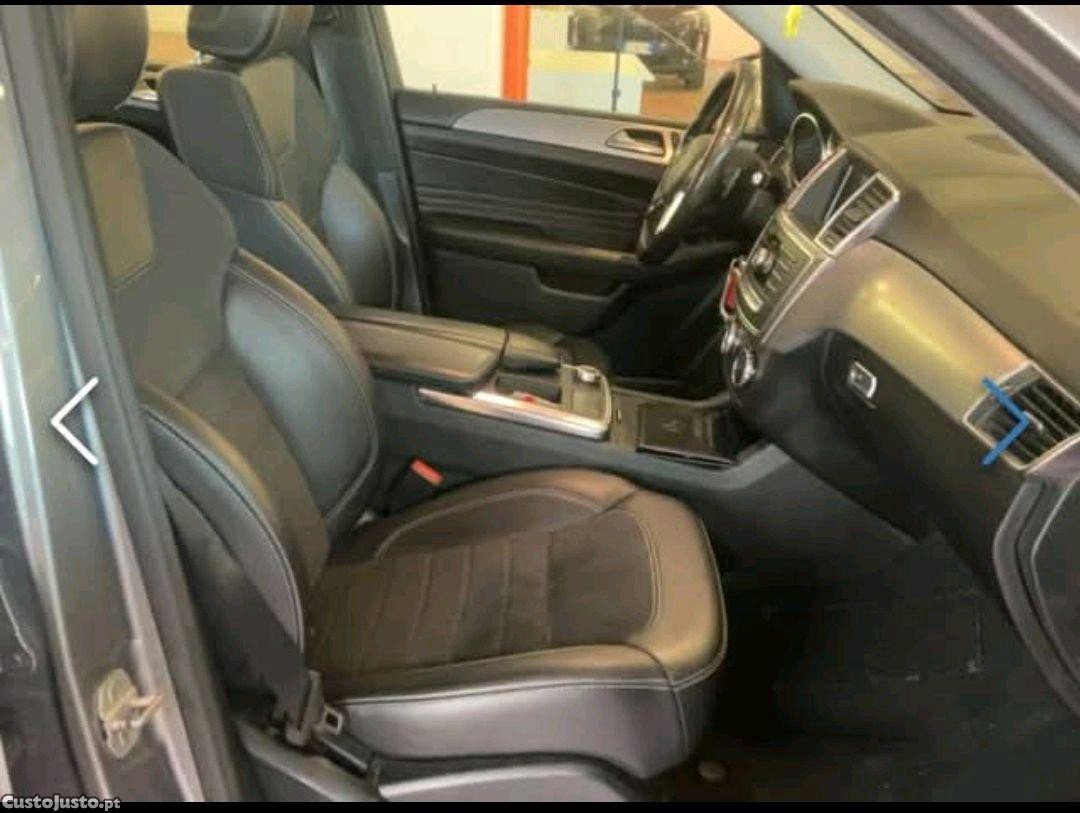 Mercedes-Benz ML 250 bluetec — fotografia 10
