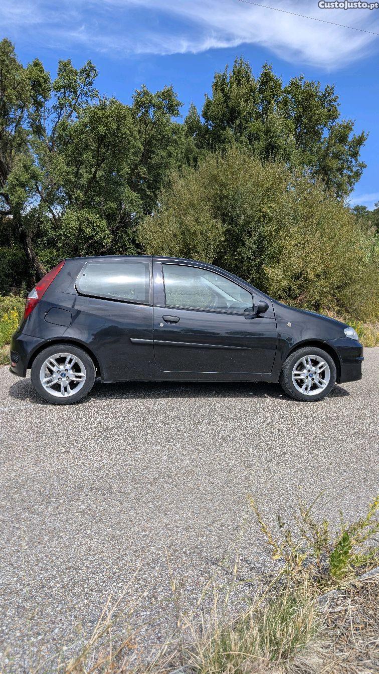 Fiat Punto Sport 1.3 MultiJet - 05 foto 4