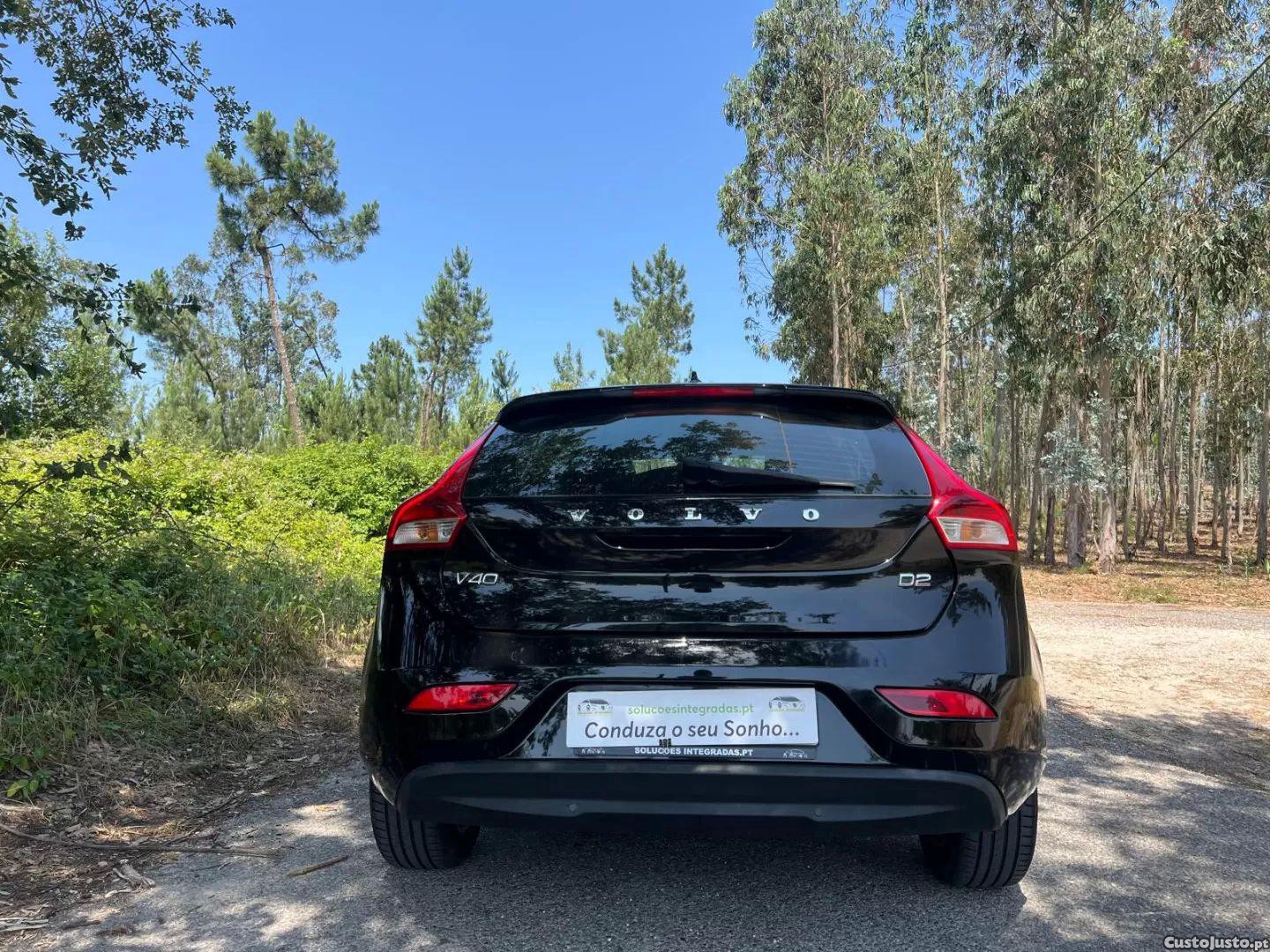 Volvo V40 2.0 d2 momentum — fotografia 18