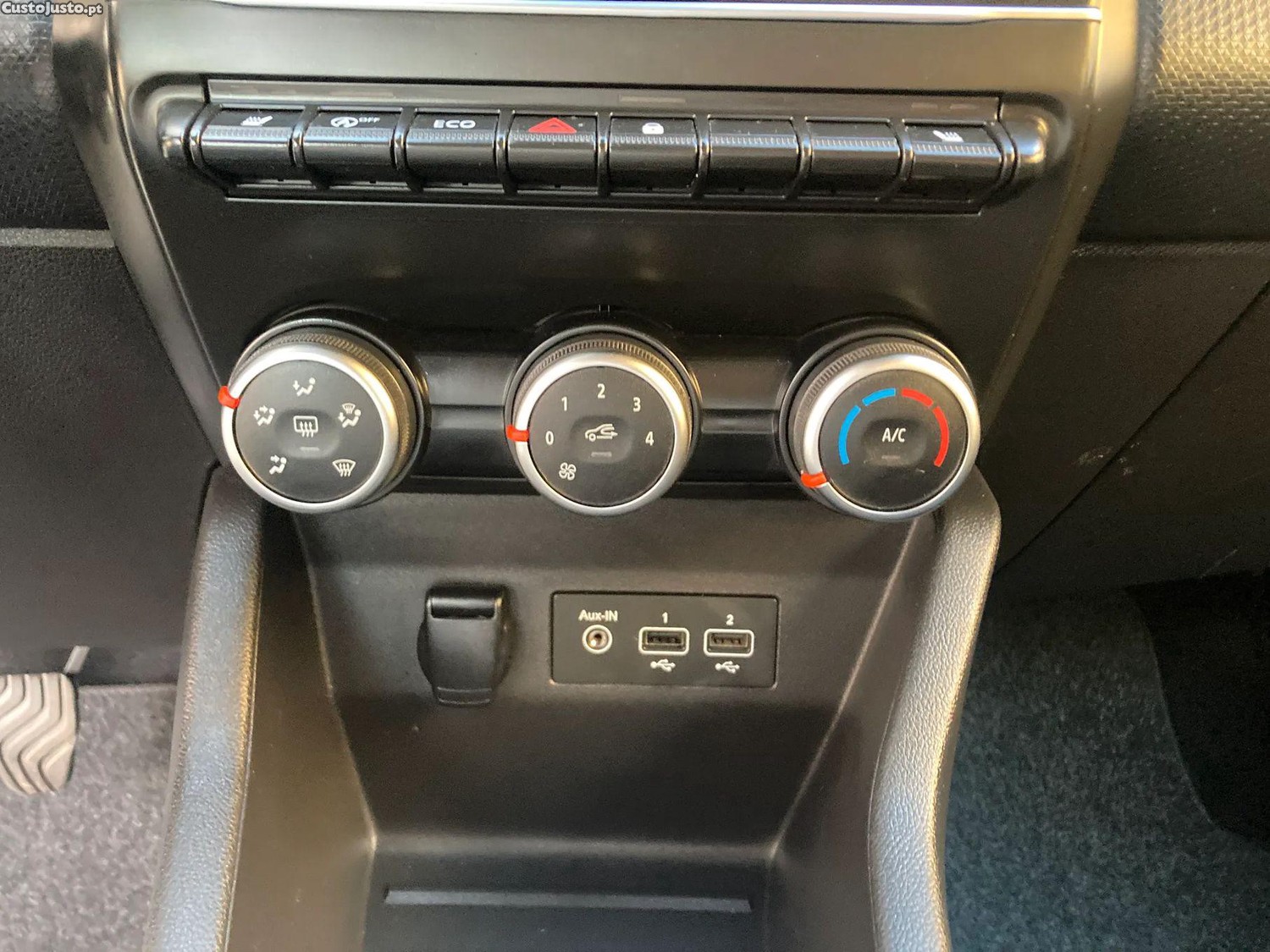 Renault Clio 1.0 TCe Evolution — fotografia 9