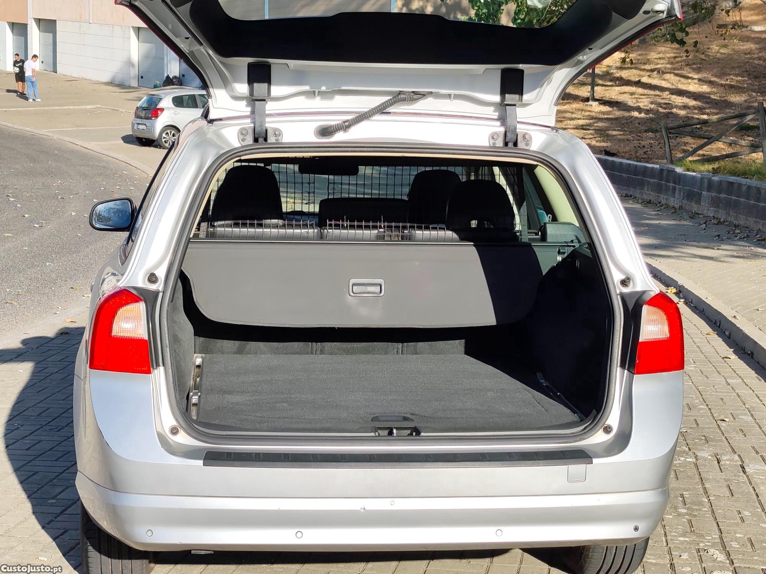 Volvo V70 2.0 D4 — photo 4