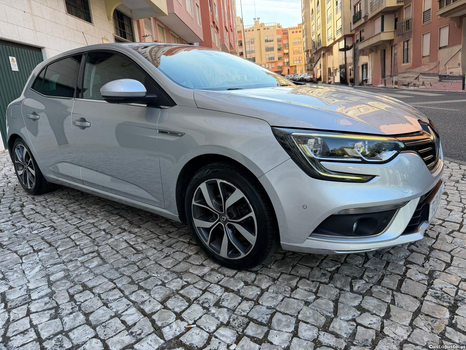Renault Mégane 1.2 TCE Limited — photo 3