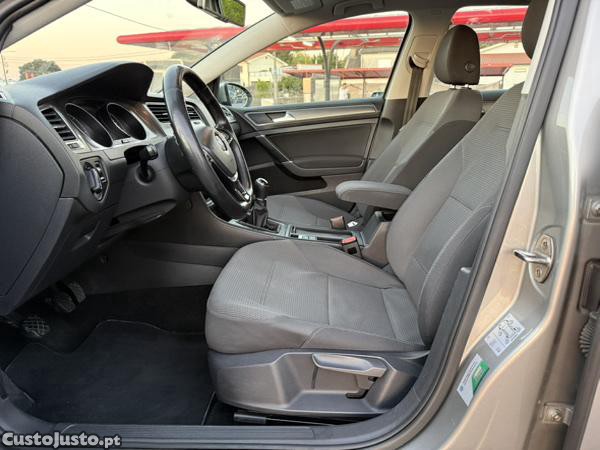 Volkswagen Golf Confortei e — fotografia 3