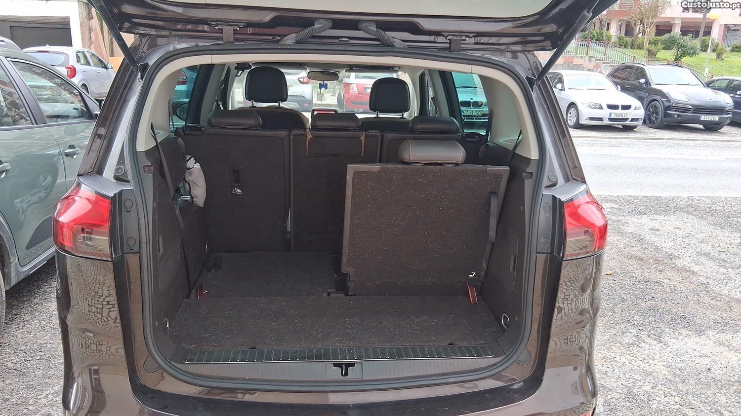 Opel Zafira 1.6 - 14 foto 2