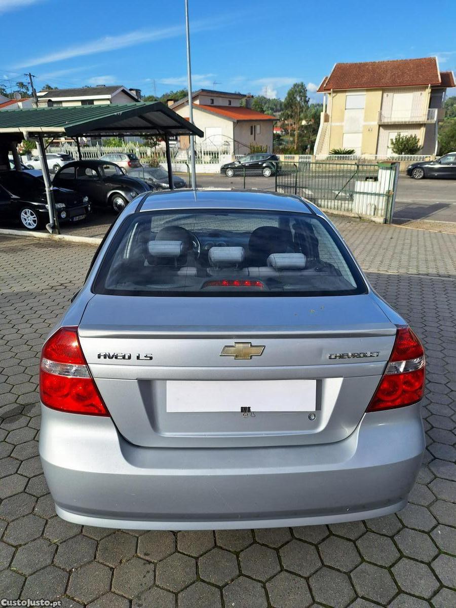 Chevrolet Aveo 1.2 - 10 — photo 3