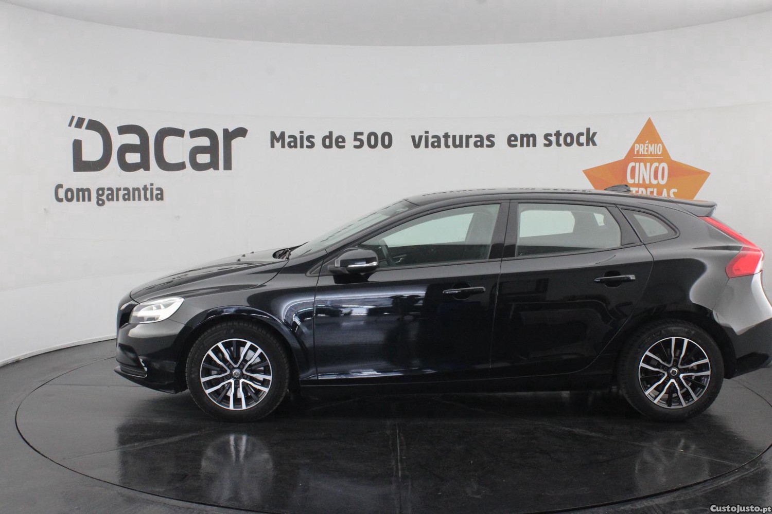 Volvo V40 D3 2.0 - 19 foto 4