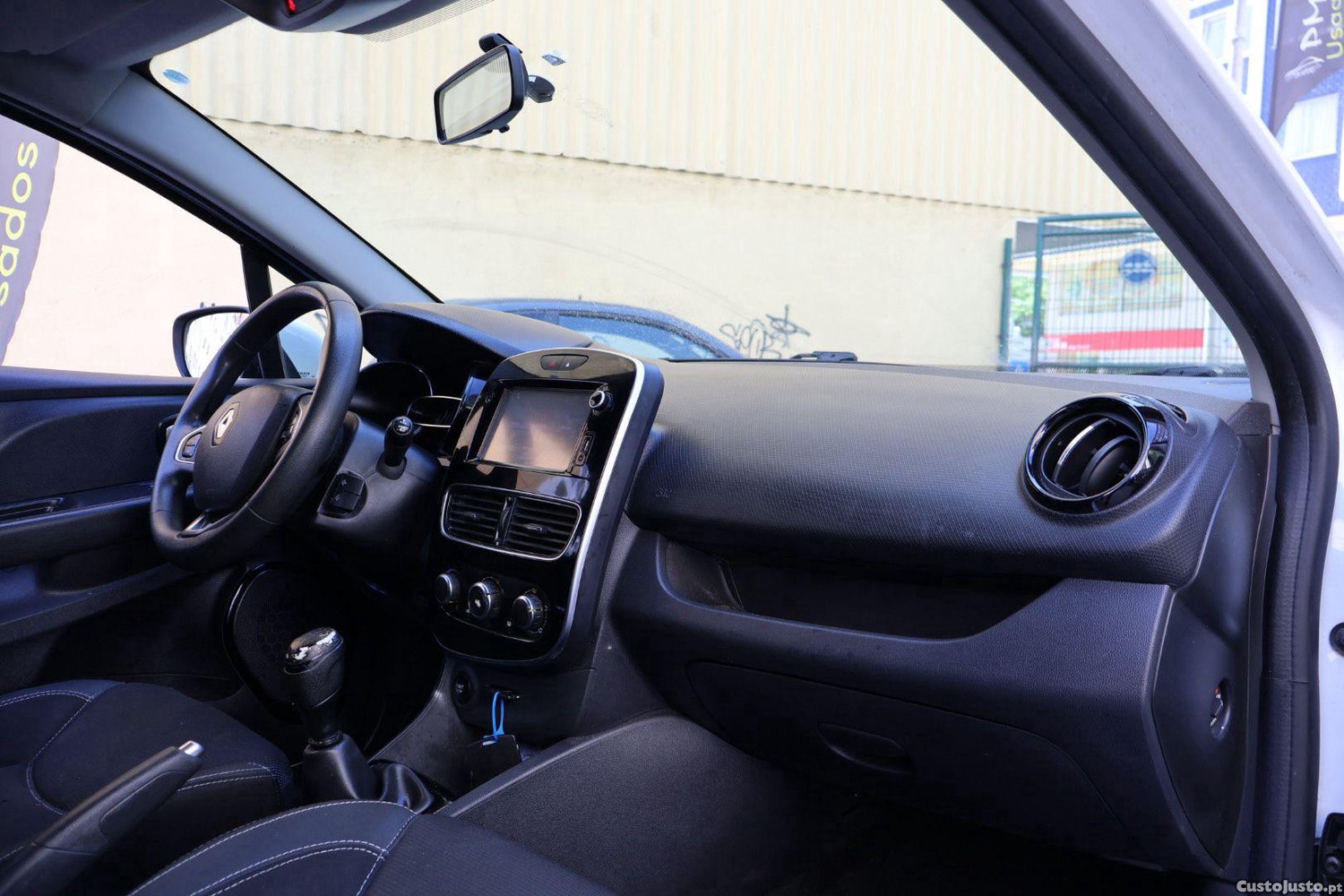 Renault Clio 1.5 Dci Tourer — fotografia 10