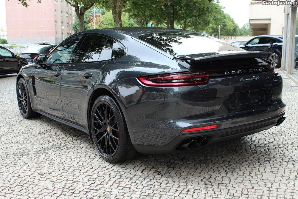 Porsche Panamera 4 S — fotografia 12