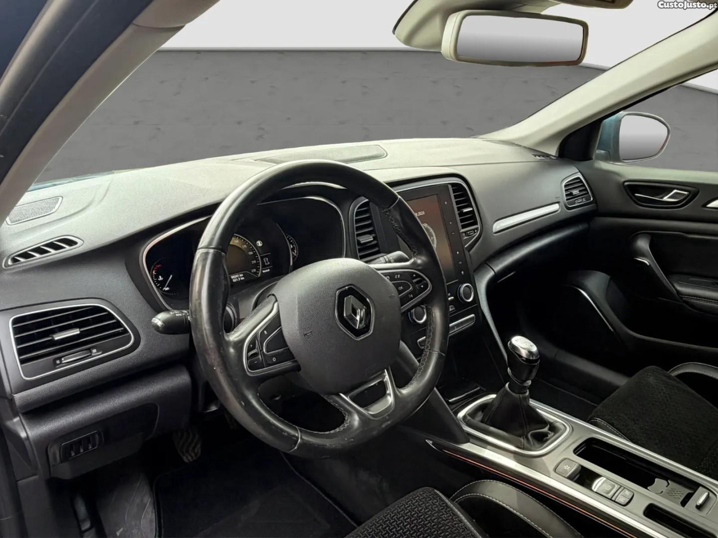Renault Mégane ENERGY TCe 130 INTENS — fotografia 12