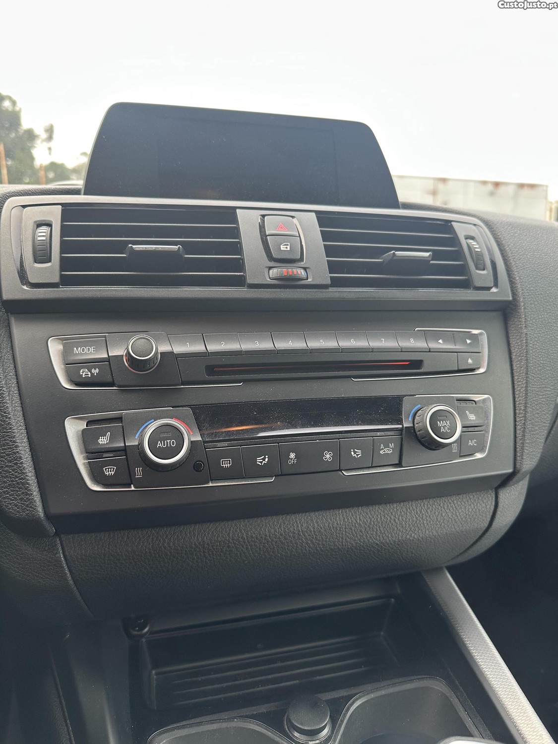 BMW 120 dA pack M — fotografia 2