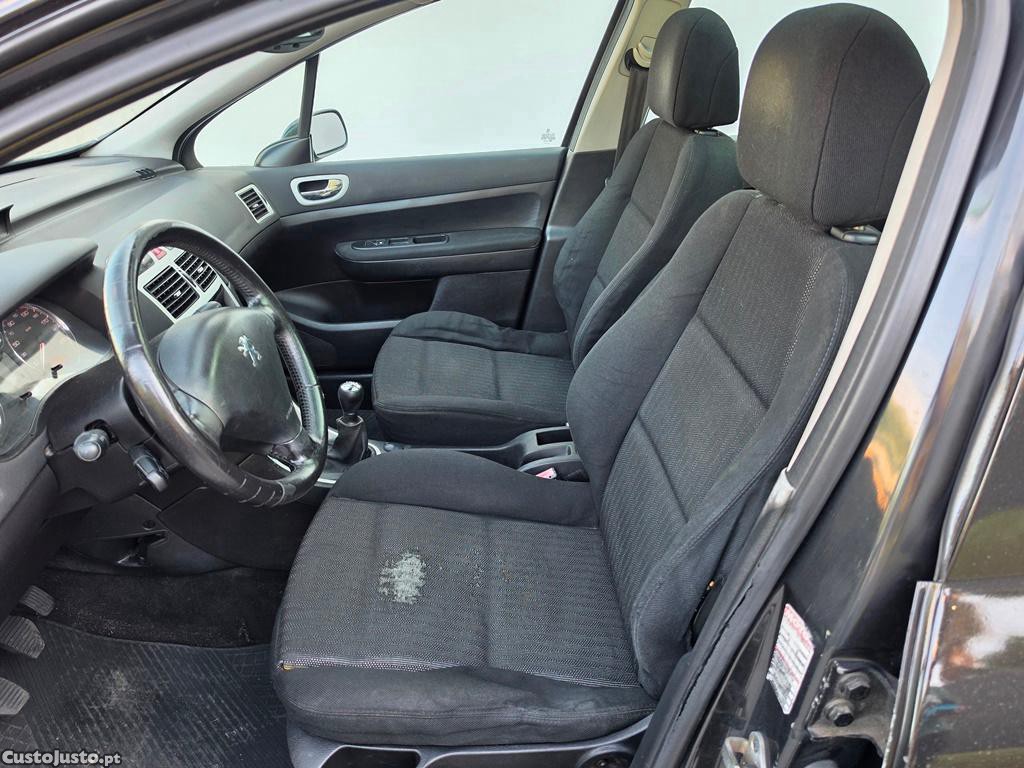Peugeot 307 Sw 7 Lugares 1.6HDi 90Cv 11/2006 — fotografia 7