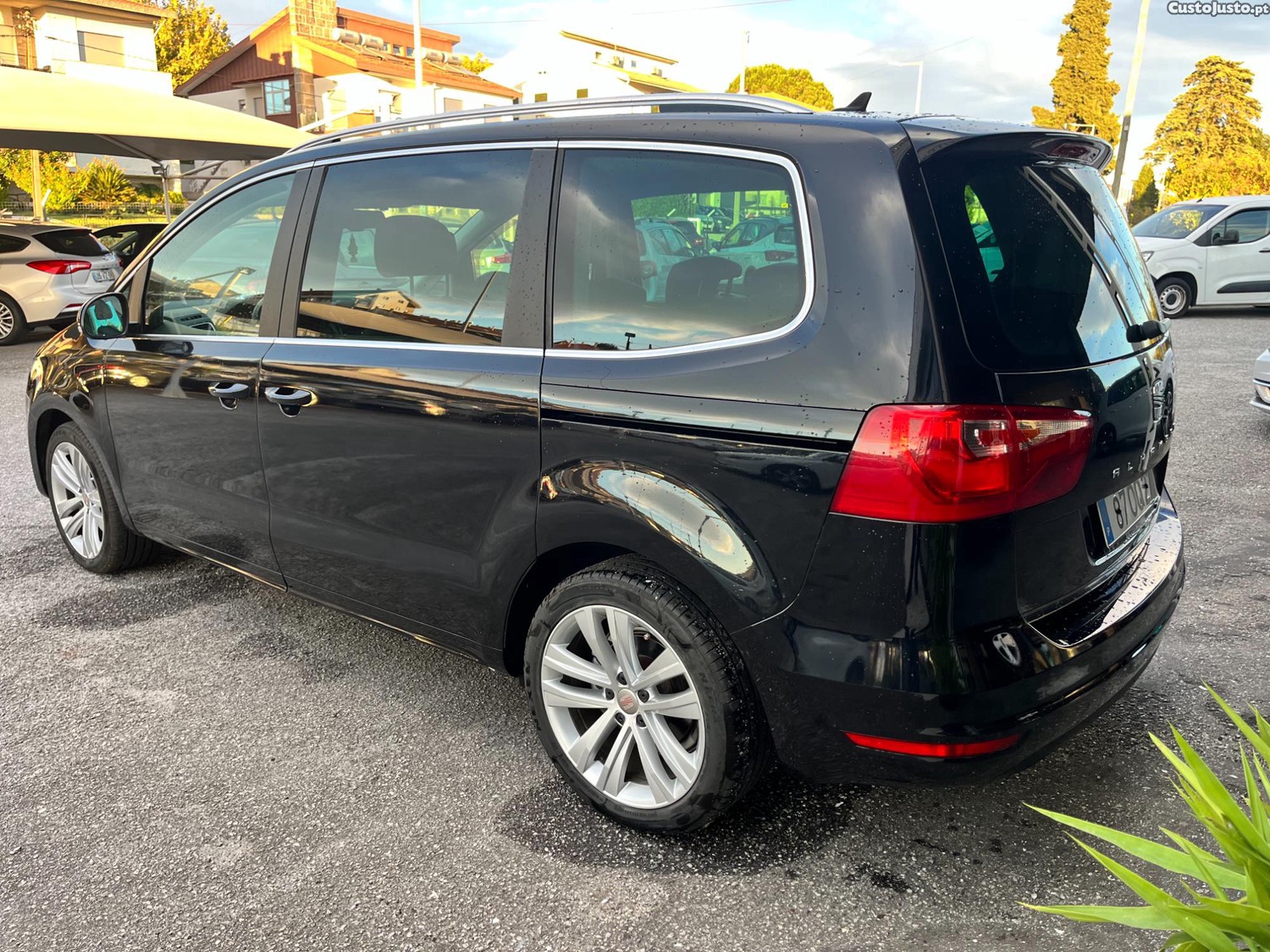 Seat Alhambra 2.0 TDi Automática - 14 — photo 3