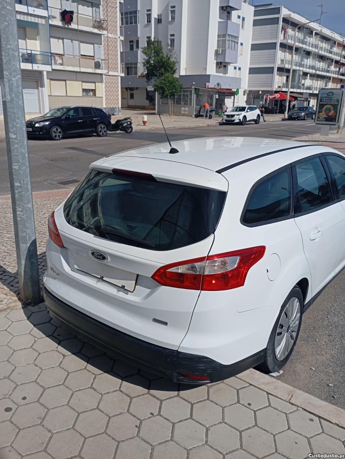 Ford Focus Fusion - 14 foto 5