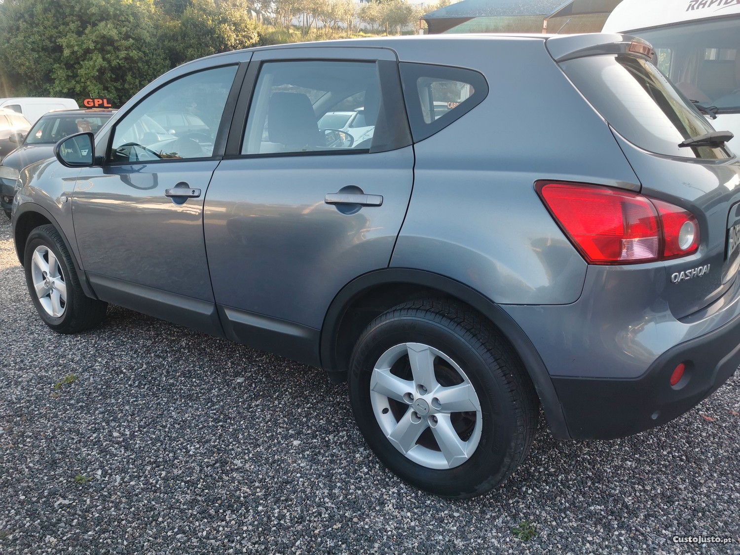 Nissan Qashqai 1.5DCI — fotografia 3