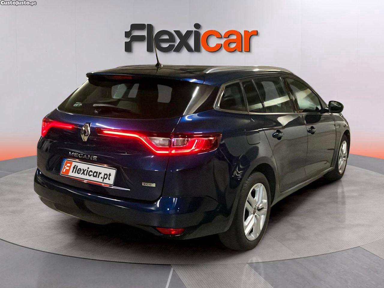 Renault Mégane Sport Tourer BLUE dCi 115 INTENS - 17 — photo 4