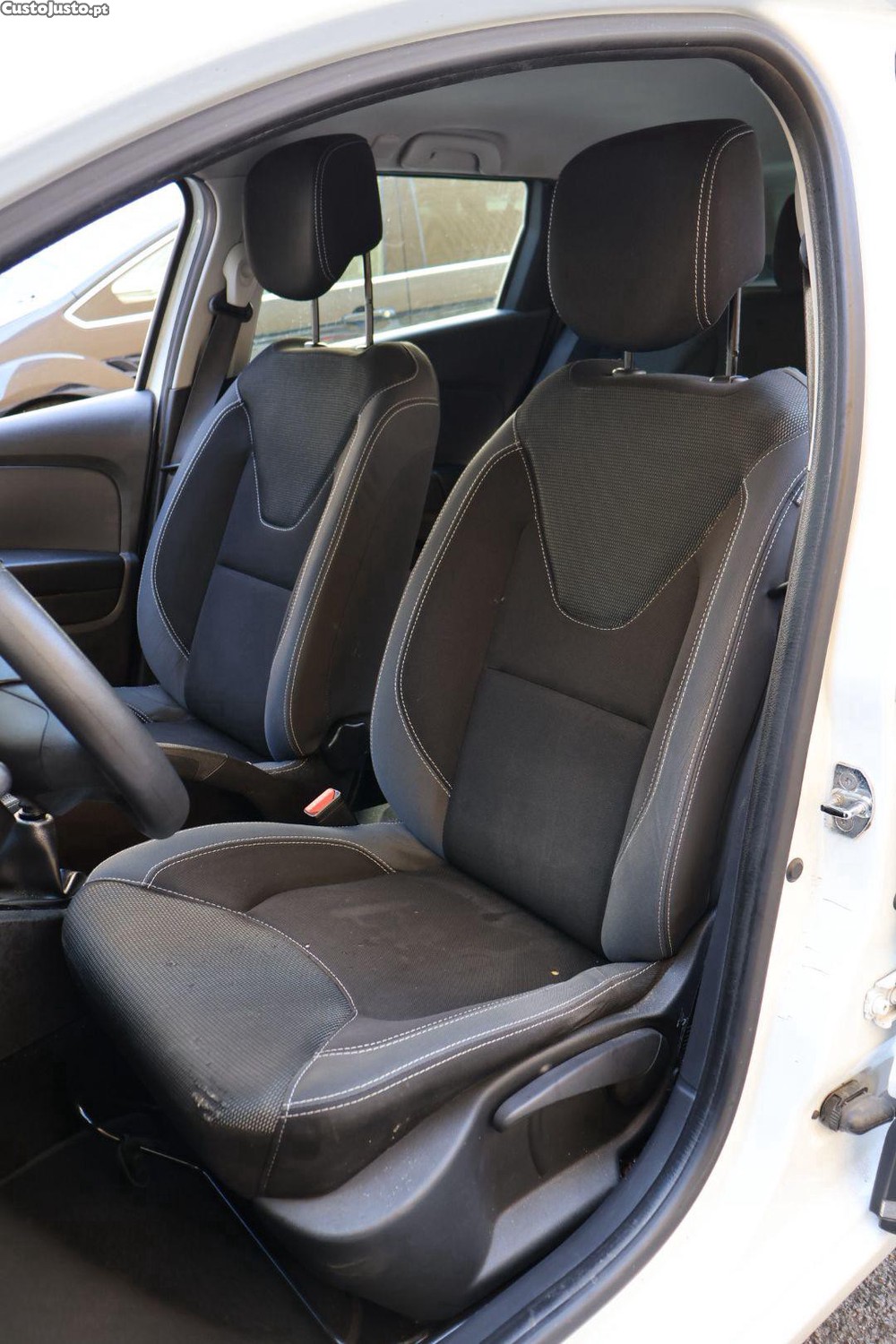 Renault Clio 1.5 Dci Tourer — fotografia 4