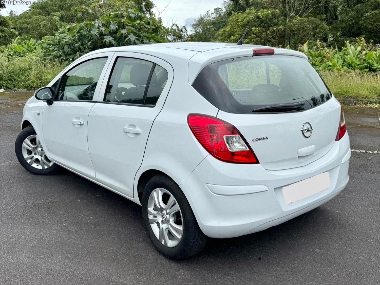 Opel Corsa Impecável a Gasolina Insp até 06/2028 — fotografia 5