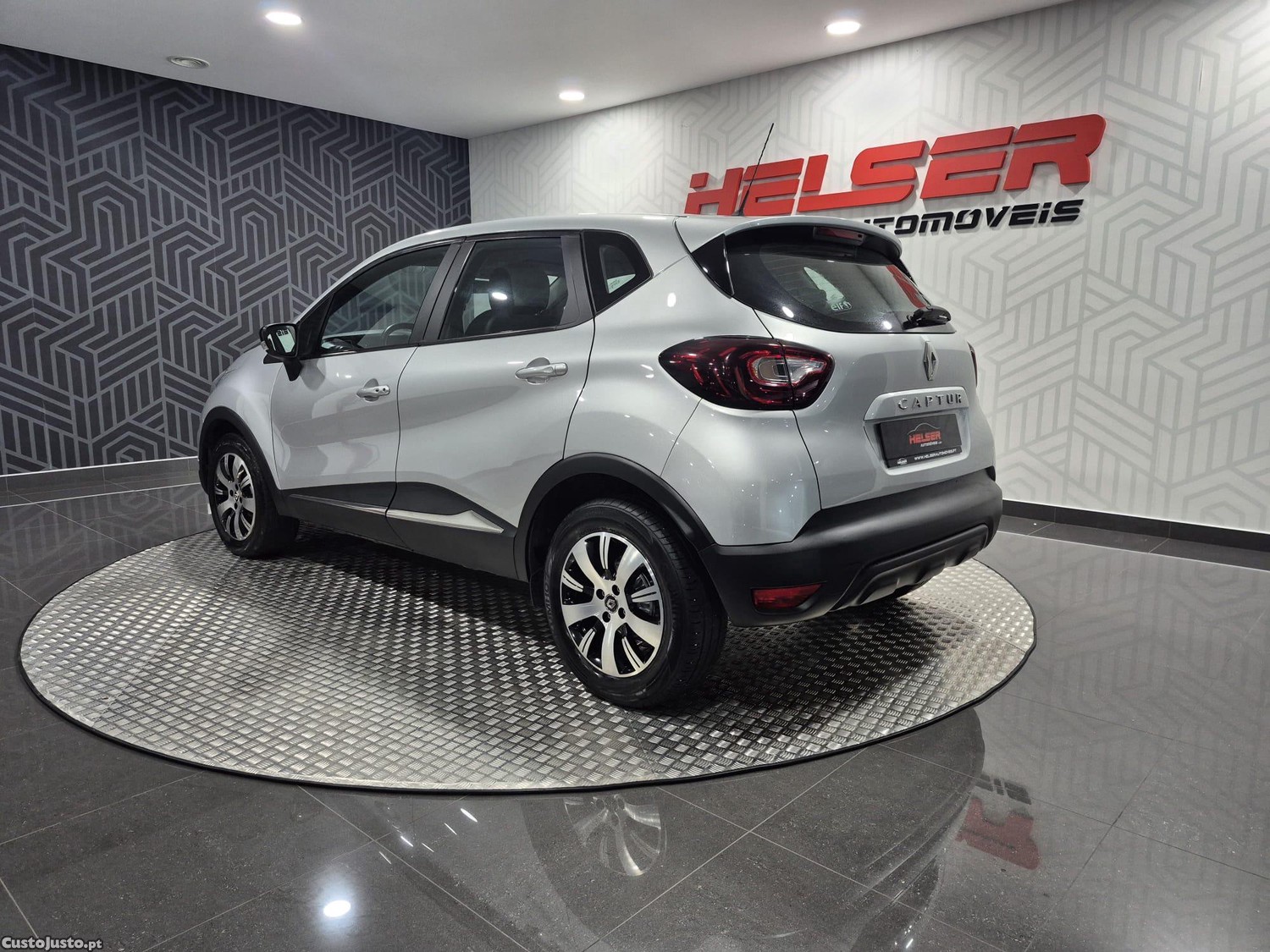 Renault Captur 1.5 DCI Expression — photo 5